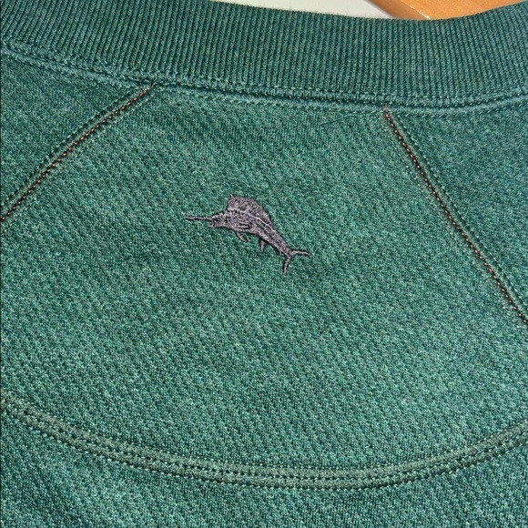 Tommy Bahama mens Reversible Crewneck Sweatshirt | Size Large - Picture 5 of 5